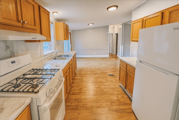 Building Photo - 5710 Pheasant Ave