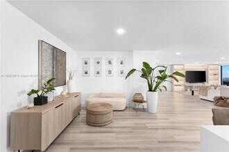 Building Photo - 2401 Collins Ave