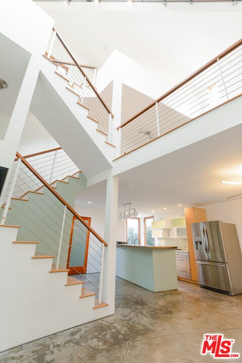 Building Photo - 834 Indiana Ave