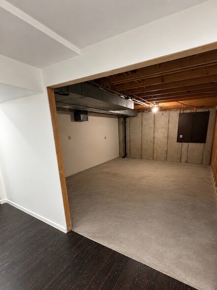Building Photo - 812 Samone Ct