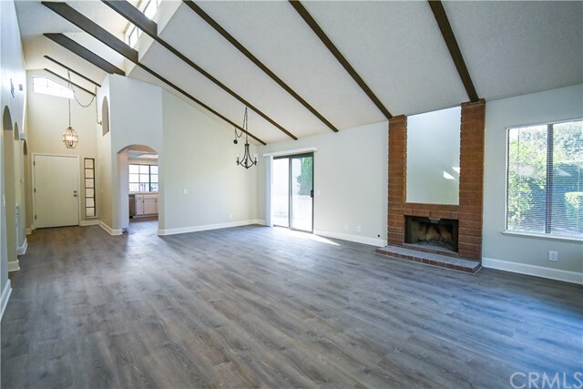 Building Photo - 1131 N Outrigger Way