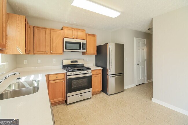 Building Photo - 4353 Grant Forest Cir