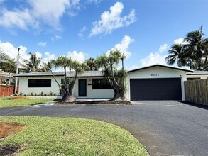 Building Photo - 4021 NE 17th Terrace