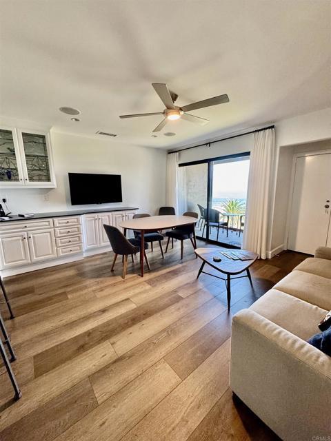 Building Photo - 1552 Camino Del Mar