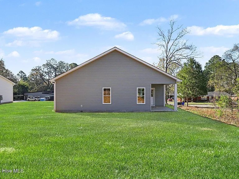 Building Photo - 1711 Elizabeth Dr