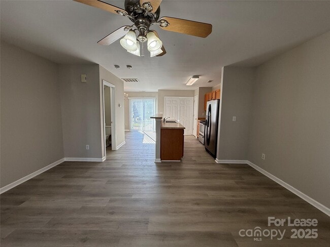 Building Photo - 10531 Trolley Run Dr