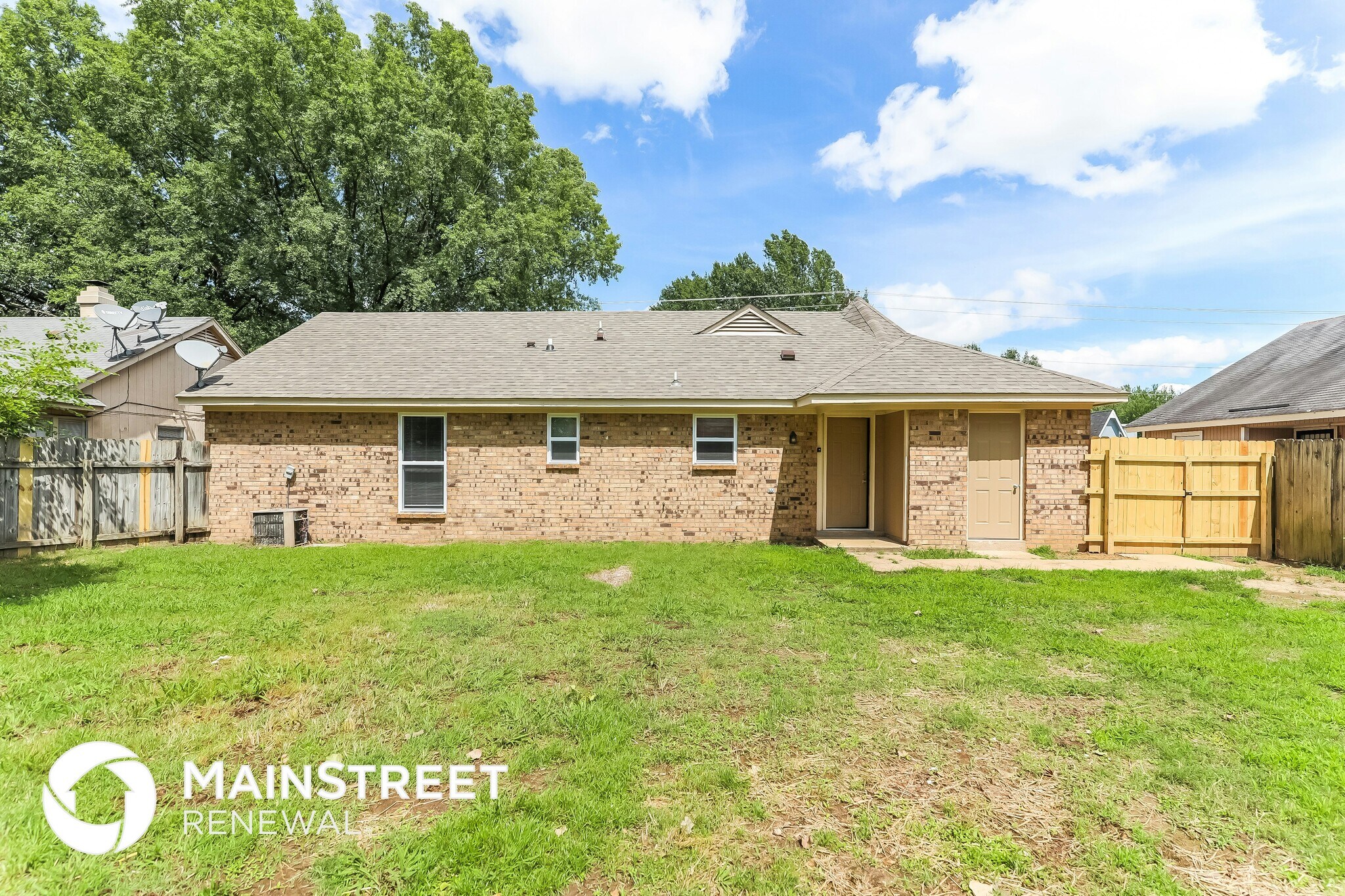 Building Photo - 4511 Crump Rd