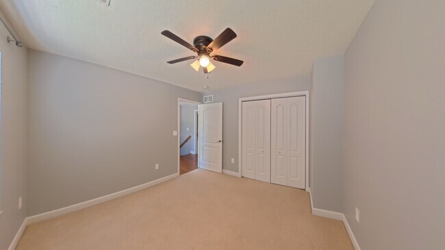 Building Photo - 308 Windsor Forrest Rd