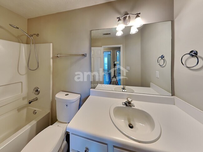 Building Photo - 2085 Morgans Run Trl