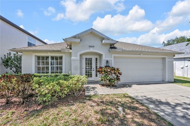 Primary Photo - 15015 Savannah Dr
