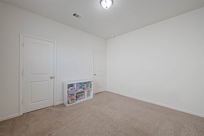 Building Photo - 10133 Pappas Dr