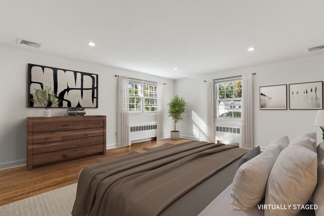 Building Photo - 18 Echo Ln