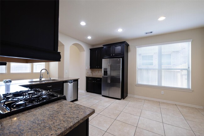 Building Photo - 24939 Blue Mountain Park Ln