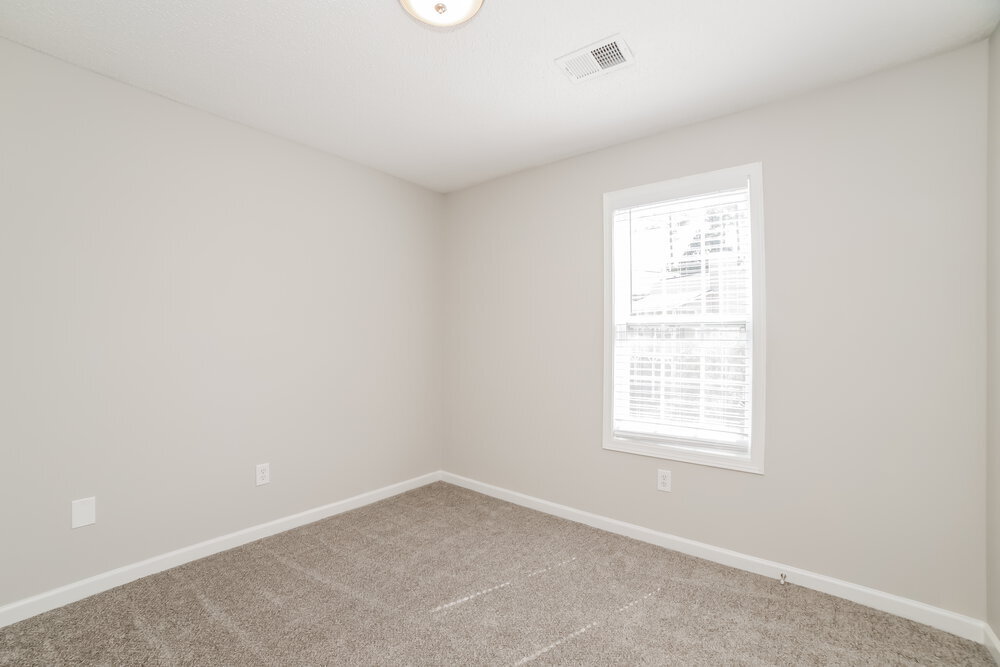 Building Photo - 5725 Newnan Cir