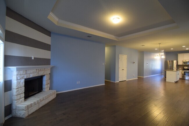 Building Photo - 3402 Claymore St