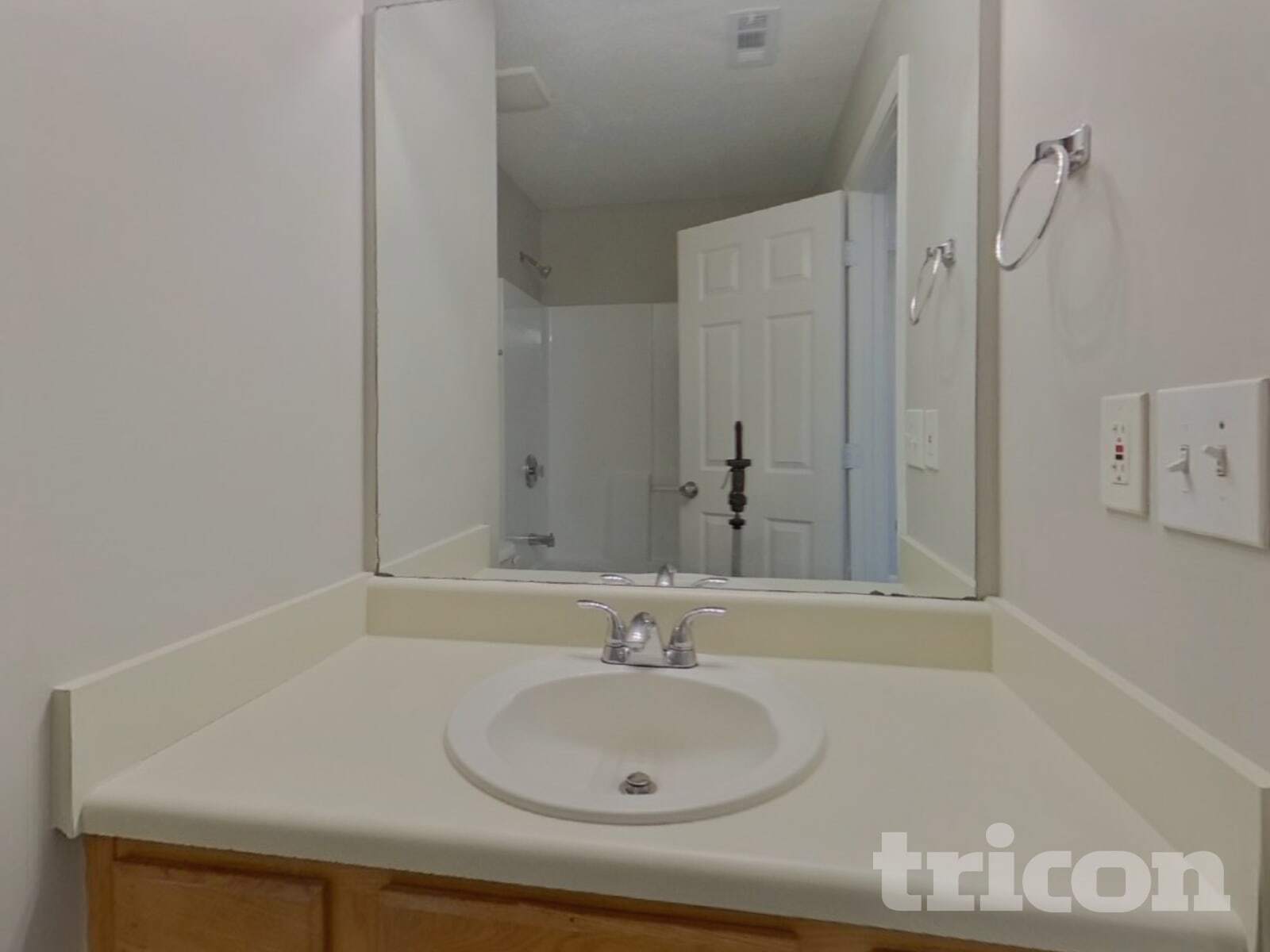 Building Photo - 6010 Deer View Pl