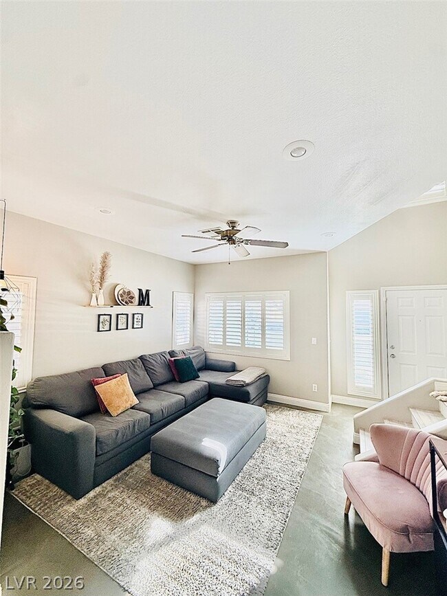 Building Photo - 6516 Sierra Diablo Ave