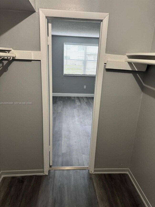 Building Photo - 301 NW 177th St