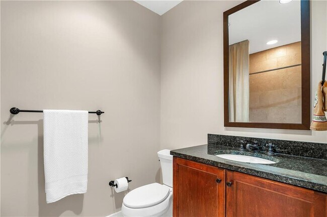 Building Photo - 18269 Colony Dr Dr