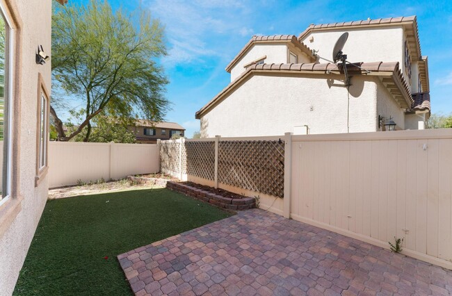 Building Photo - Gated Community  Home