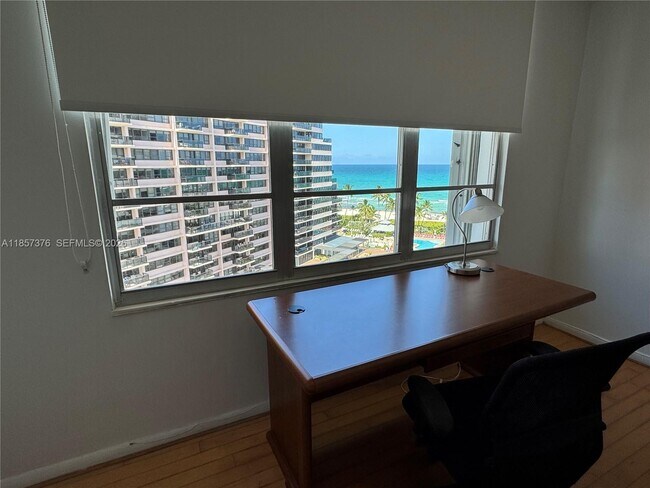 Building Photo - 5161 Collins Ave