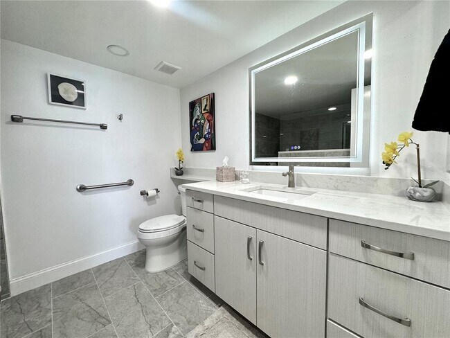 Building Photo - 5700 Escondida Blvd S