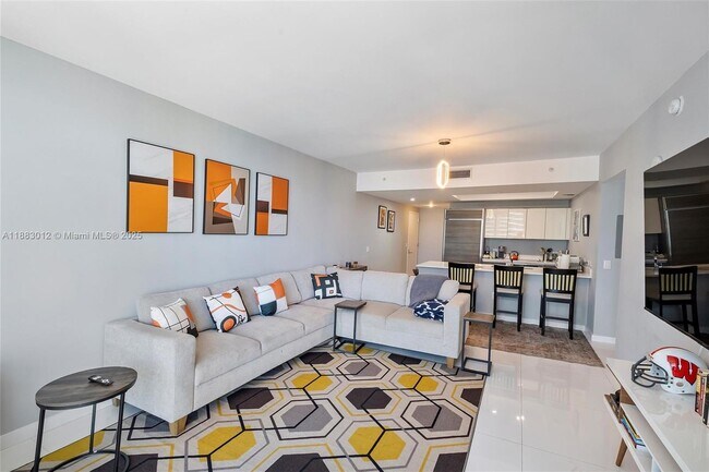 Building Photo - 1100 S Miami Ave