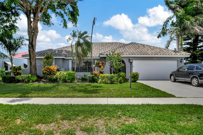 Building Photo - 5391 Alta Way