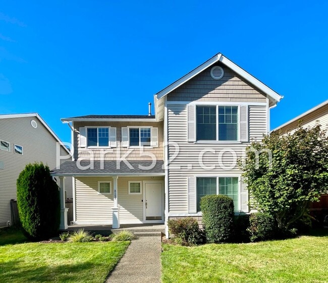 Primary Photo - 3 Bedroom 3 Bathroom + Loft DuPont Home!