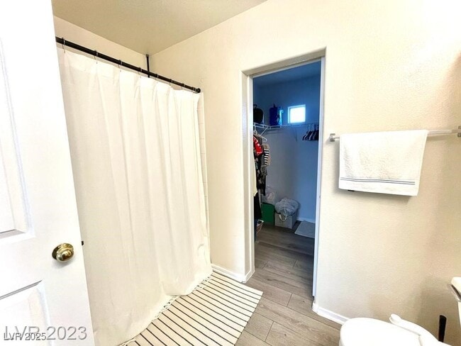 Building Photo - 7279 Twin Maples Ct