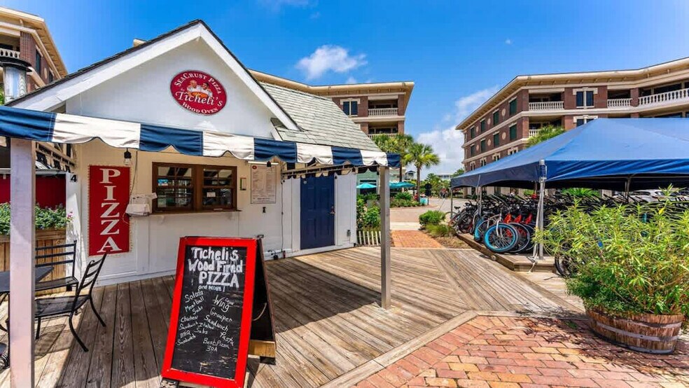 Building Photo - 10343 E County Hwy 30A