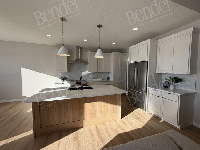 Building Photo - NEW BUILD - Contemporary Single Family Home