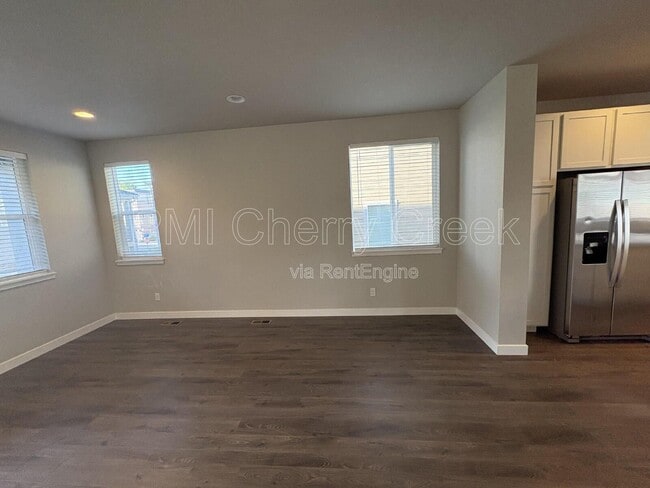 Building Photo - 2406 S Troy Ct