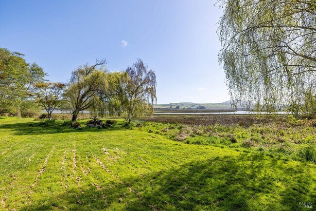 Building Photo - 12732 Sir Francis Drake Blvd