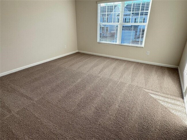 Building Photo - 121 Windover Wy