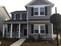 Building Photo - 202 Dogwood Cir