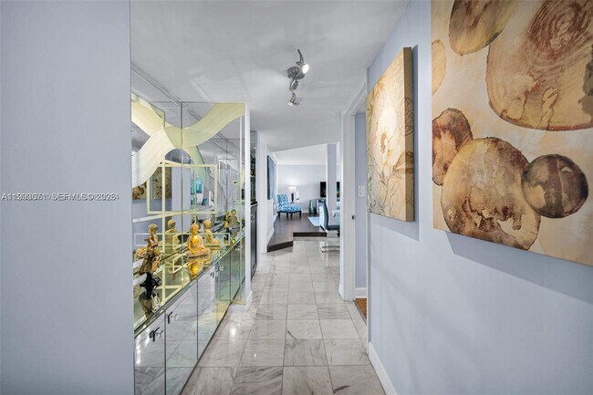 Building Photo - 300 Three Islands Boulevard
