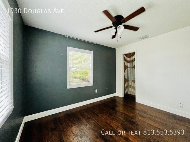 Building Photo - 1930 Douglas Ave