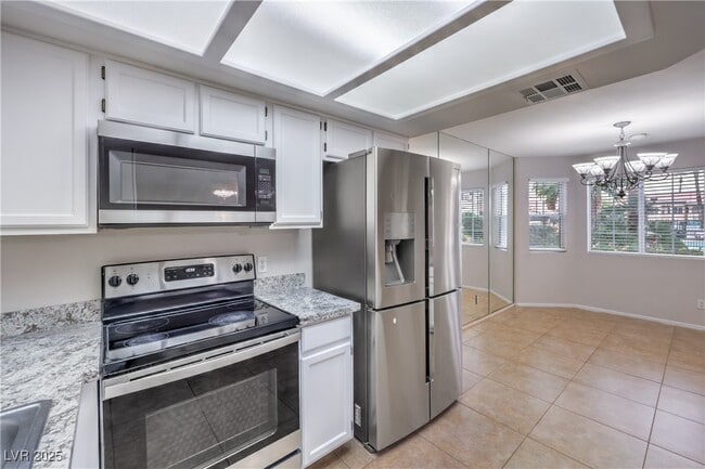 Building Photo - 8410 Eldora Ave