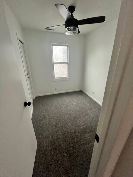 Building Photo - 1877 Patrician