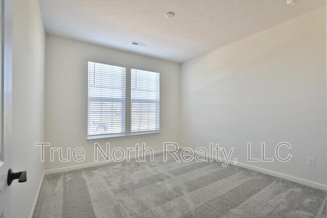 Building Photo - 1693 Zucchina Dr