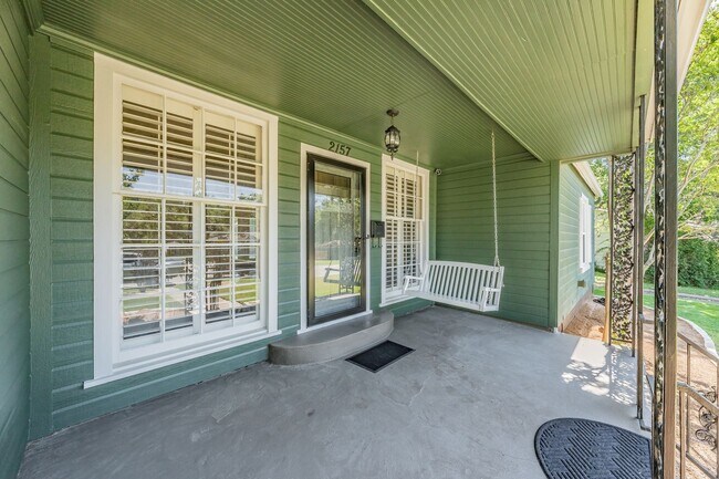 Building Photo - 2157 W Lotus Ave