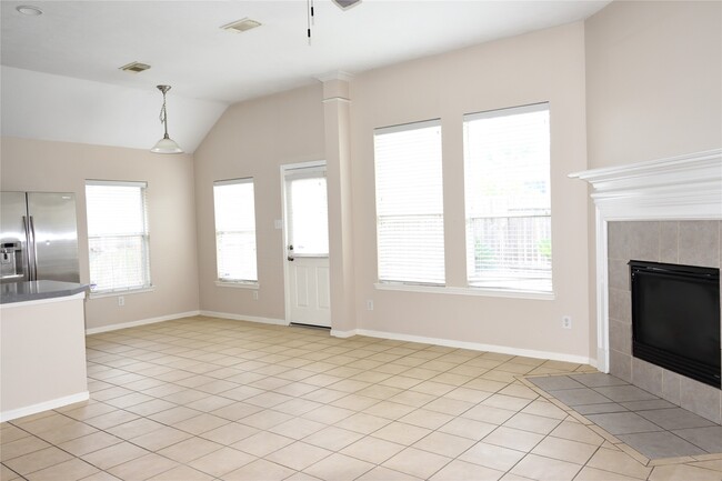 Building Photo - 2705 Hewn Rock Way