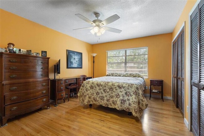 Building Photo - 17877 C R 378