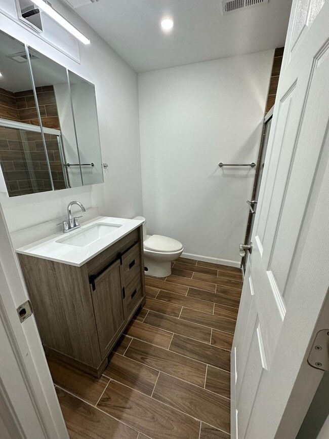 Building Photo - 3432 N 18th St