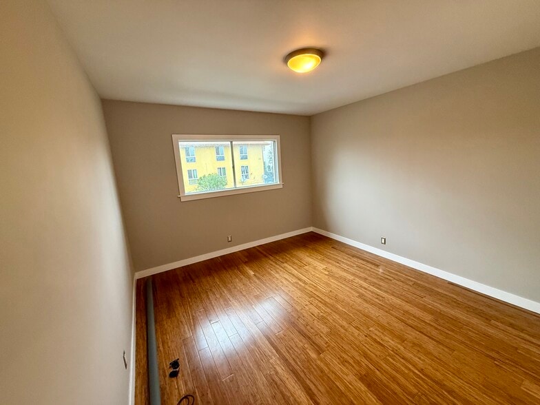 Building Photo - 610 Indiana Ave