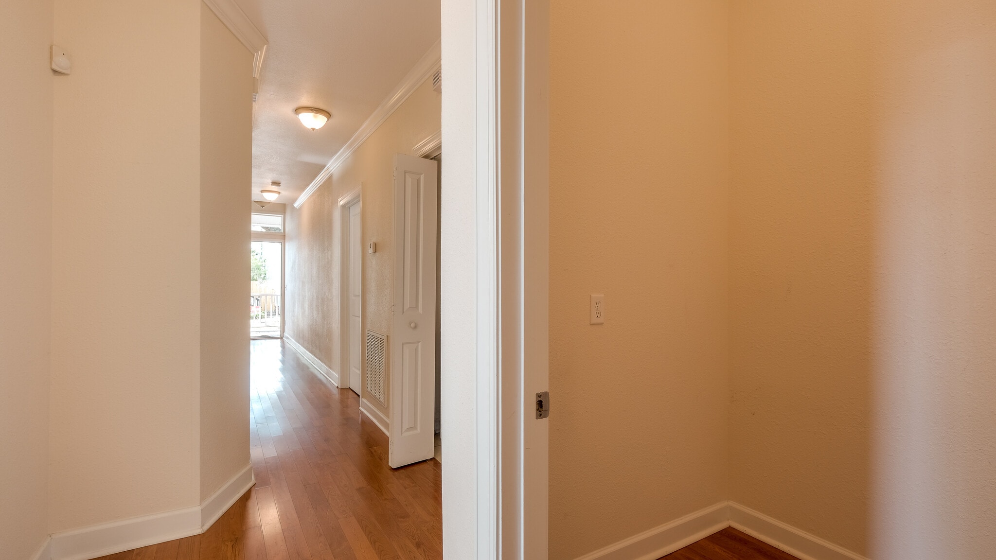 Hall Showing Utility Room - 536 E Gwinnett St