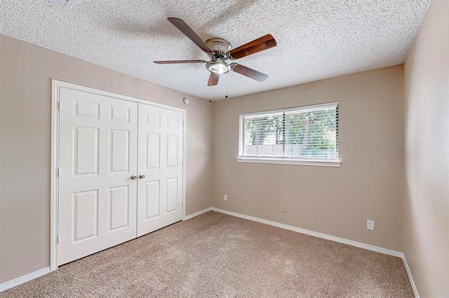 Building Photo - 1908 N Irving Heights Dr