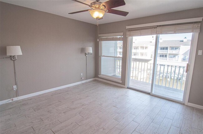 Building Photo - 16 Mariner Village Dr