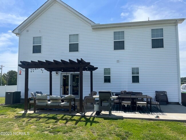 Building Photo - 276 Keeter Barn Rd